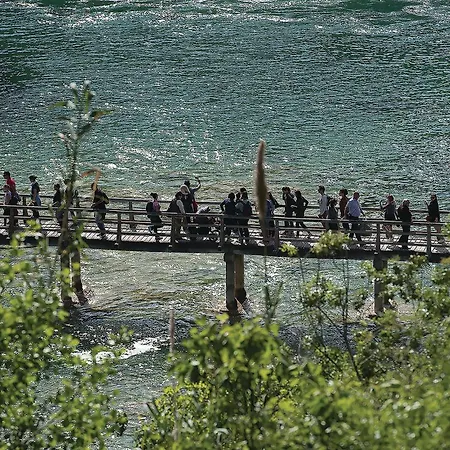 Stunning Apartment In Brodarica Apartman