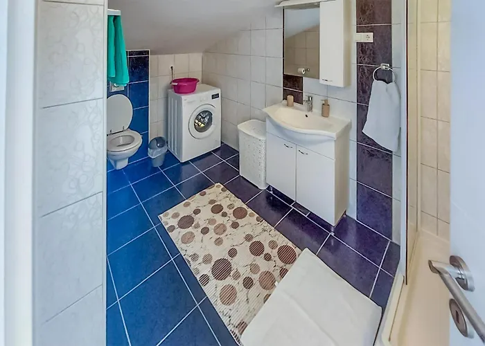 Stunning Apartment In Brodarica Brodarica (Sibenik-Knin)