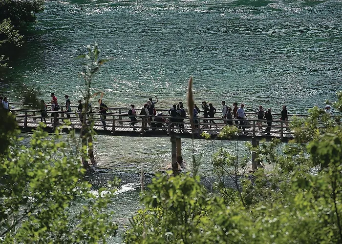 Stunning Apartment In Brodarica Apartment